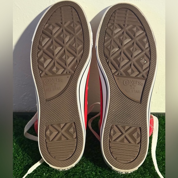 Converse Chuck Taylor All-Star high tops red men’s size 8/women’s size 10 - Picture 4 of 6